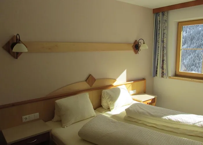 Hotel Apart Alpenschlossl 2*